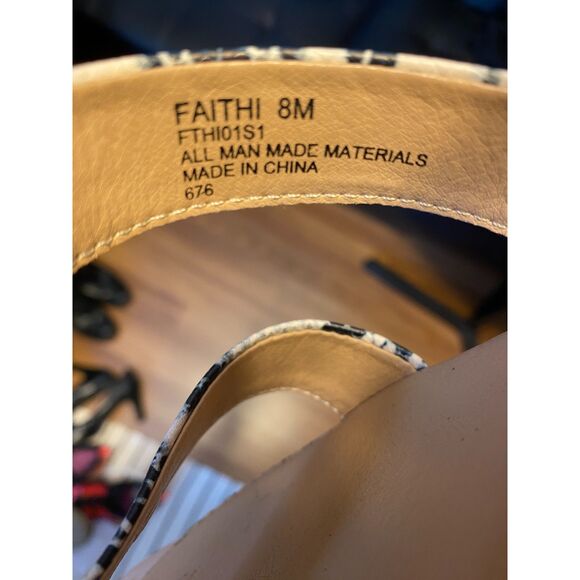 Steve Madden Women's Faithi Wedge Sandal Size 8M Snakeskin Print Silver Buckle - Picture 8 of 11